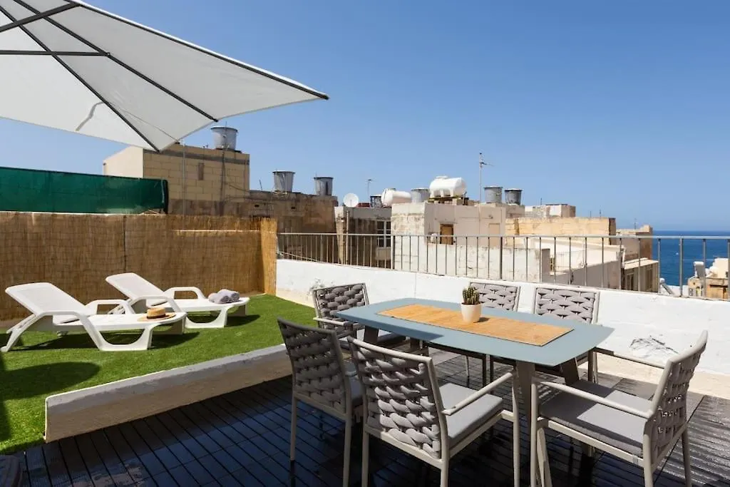 Archbishop Loft With Terrace. Apartment Valletta