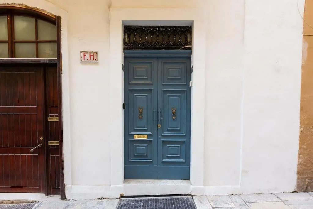 Archbishop Loft With Terrace. Apartment Valletta