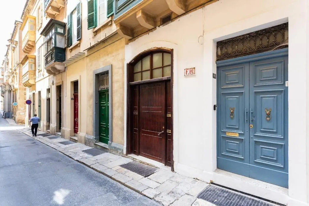 Archbishop Loft With Terrace. Apartment Valletta